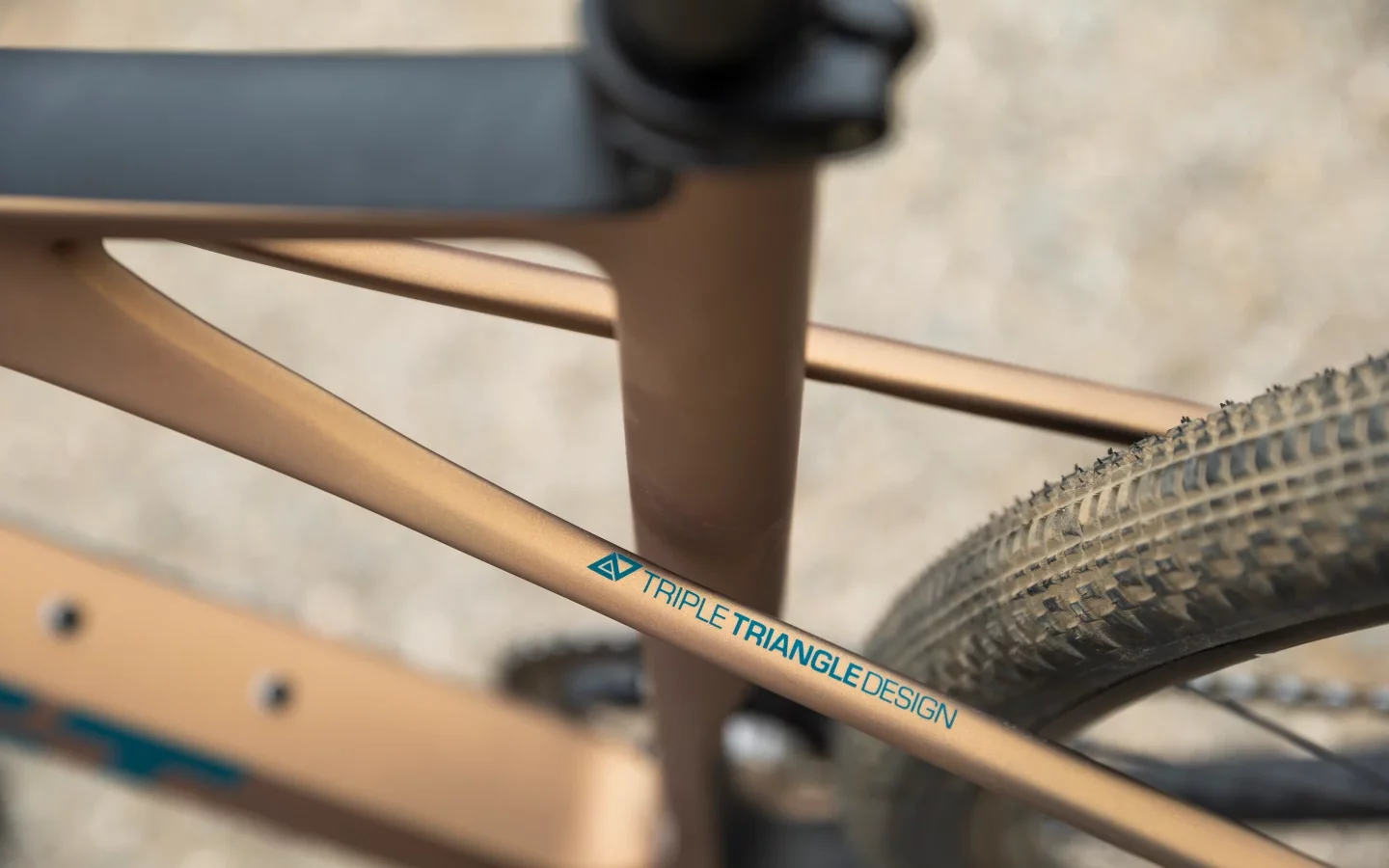 Floating Stays and Triple Triangle | Gravel Travel